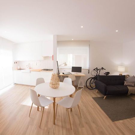 Apartamento Praia Buarcos Фигейра да Фош Екстериор снимка